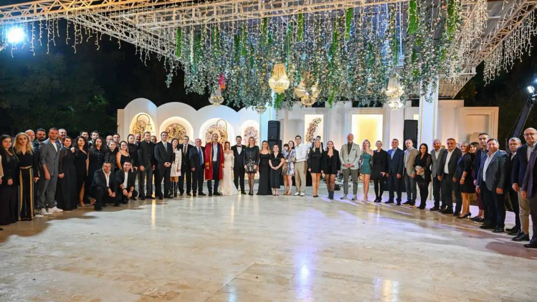 ATSO Eski Başkan Yardımcısı Mustafa İssi’nin Kızı Anıl Evlendi 1